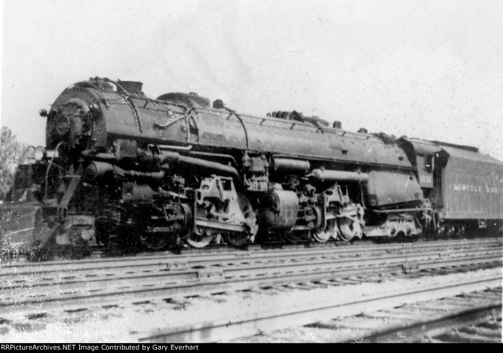 Norfolk & Western 2-6-6-4 #1232